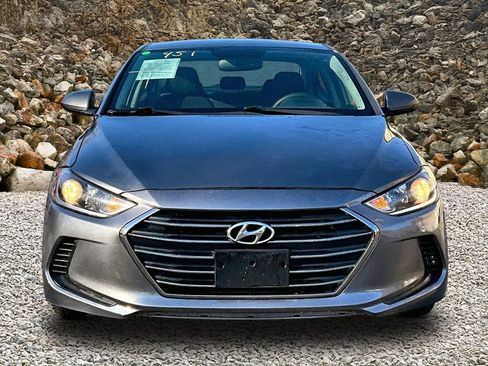 Used 2018 Hyundai Elantra SEL image 3