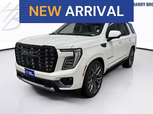 Used 2025 GMC Yukon Denali Ultimate AWD/4WD image 1