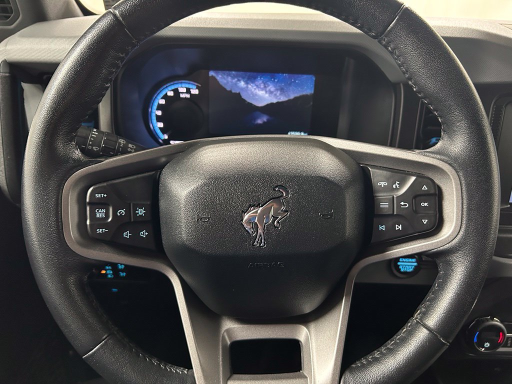Used 2023 Ford Bronco Black Diamond w/ Sasquatch Package AWD/4WD image 18