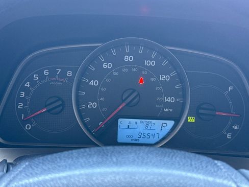 Used 2014 Toyota RAV4 XLE FWD image 23