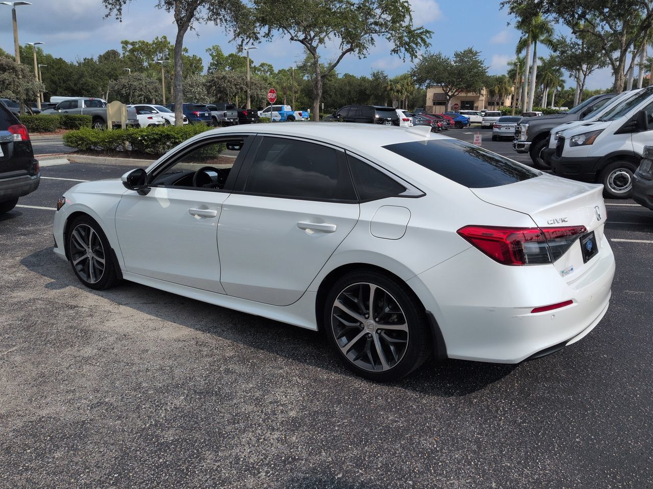Used 2024 Honda Civic Touring image 6