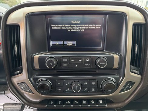 Used 2016 GMC Sierra 2500 Denali w/ Duramax Plus Package image 27