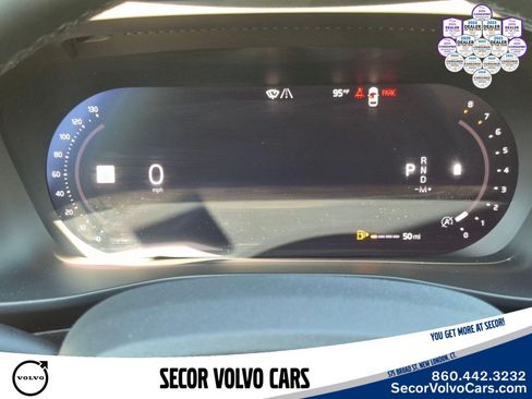 Certified 2023 Volvo XC40 B5 Plus w/ Protection Package Premier AWD/4WD image 23