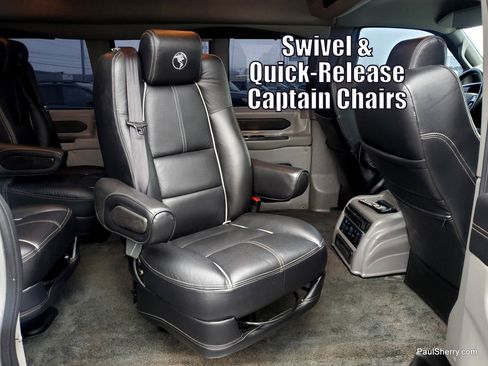 Used 2019 GMC Savana 2500 w/ Enhanced Convenience Package image 2