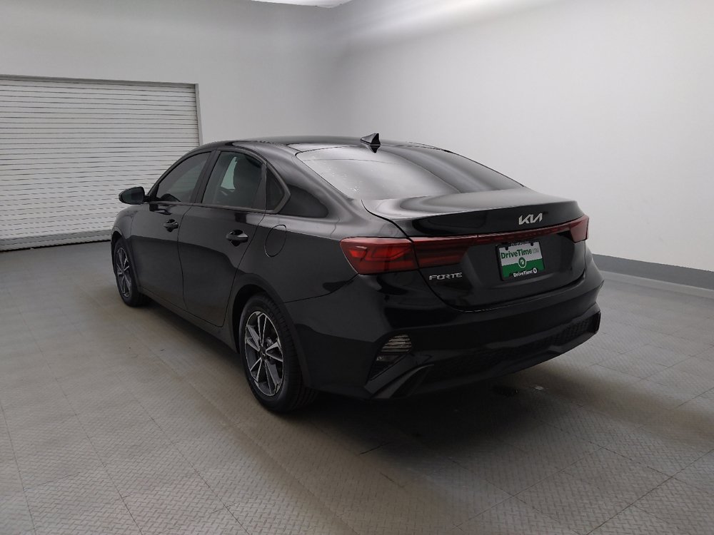 Used 2022 Kia Forte LXS w/ LXS Technology Package FWD image 5