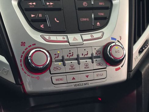 Used 2014 GMC Terrain SLE FWD image 22