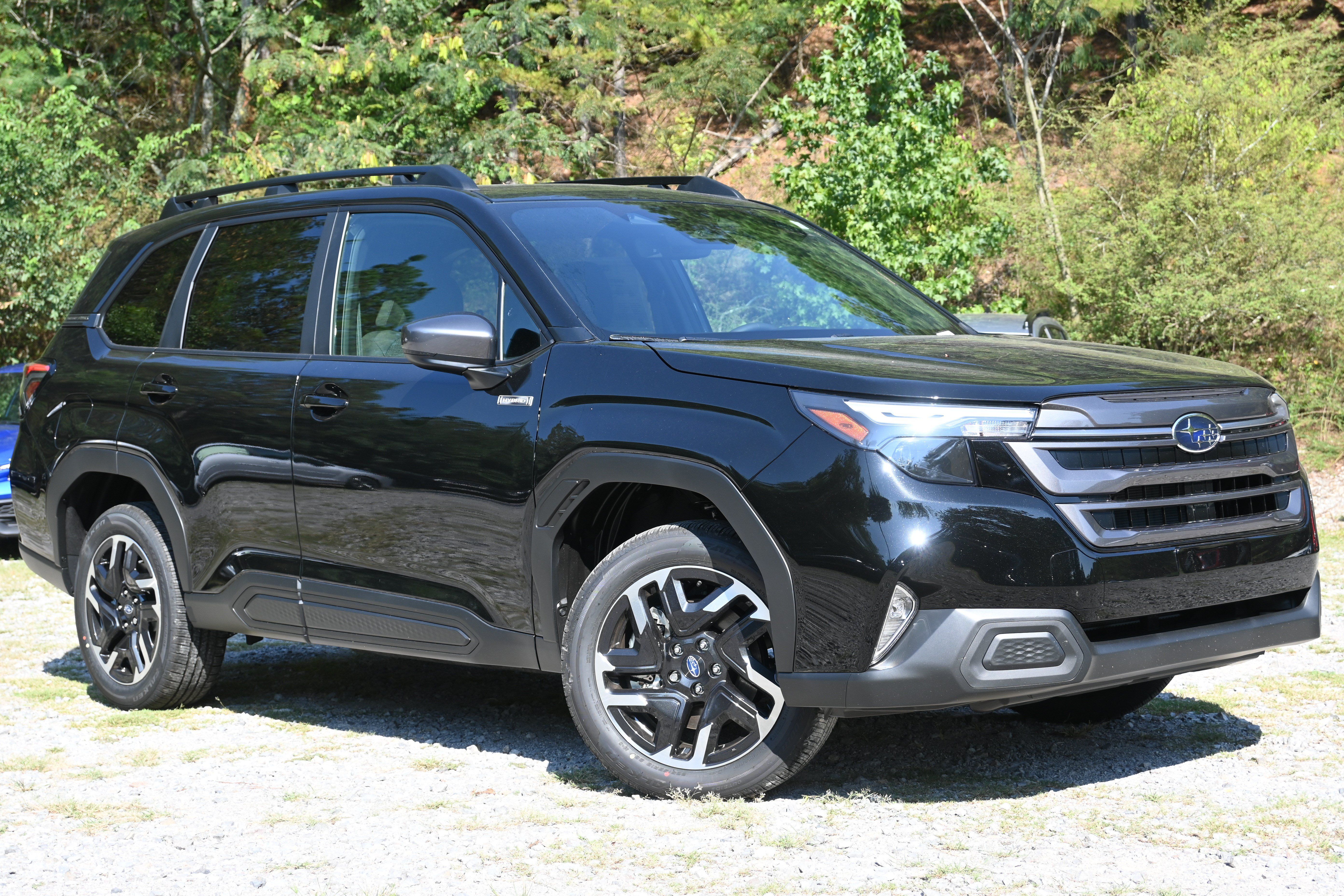 New 2026 Subaru Forester Premium AWD/4WD image 2