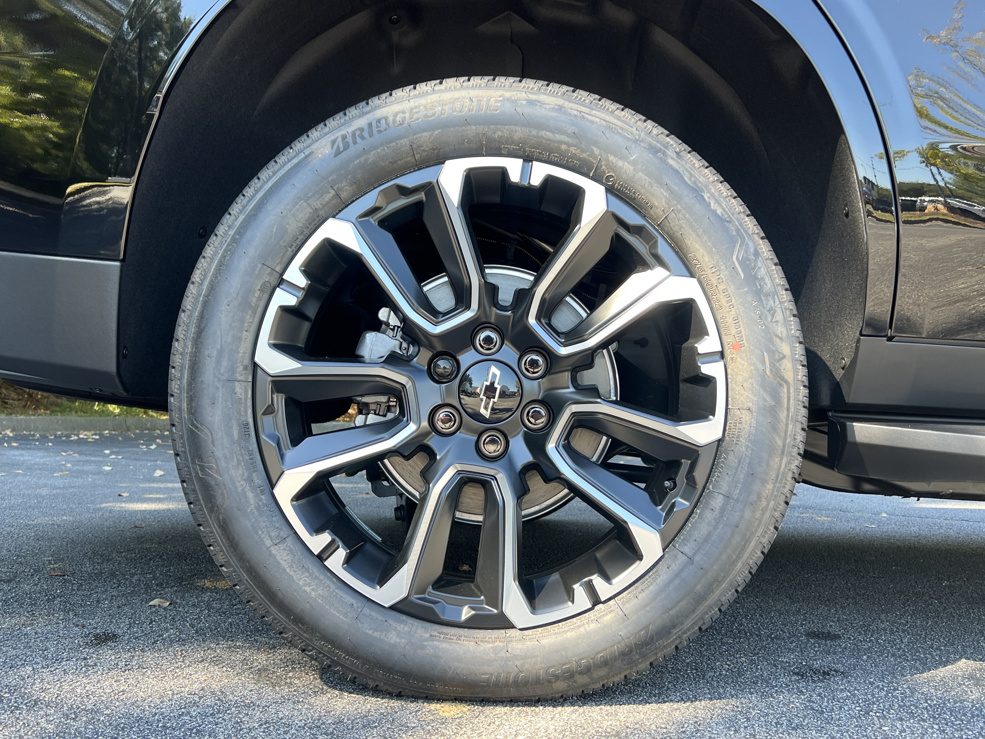 New 2026 Chevrolet Tahoe High Country w/ Sun And Tow Package AWD/4WD image 42