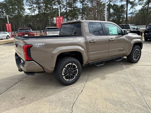 New 2026 Toyota Tacoma TRD Sport image 7