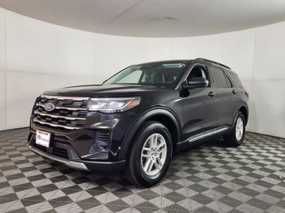 Used 2025 Ford Explorer Active