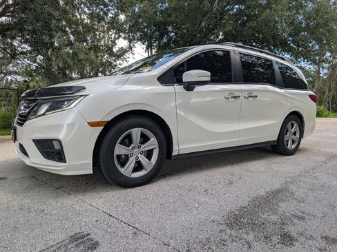 Used 2018 Honda Odyssey EX-L image 3