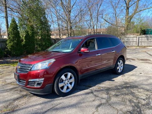 Used 2017 Chevrolet Traverse Premier image 1