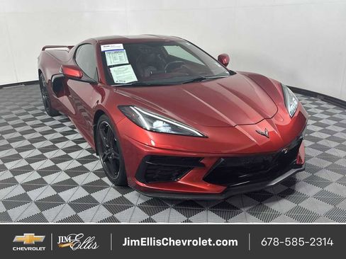 Used 2021 Chevrolet Corvette Stingray Premium Cpe w/ Z51 Performance Package image 1