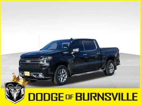 Used 2022 Chevrolet Silverado 1500 High Country w/ Safety Package II image 3