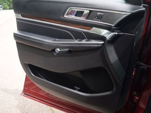 Used 2016 Ford Explorer Limited FWD image 20