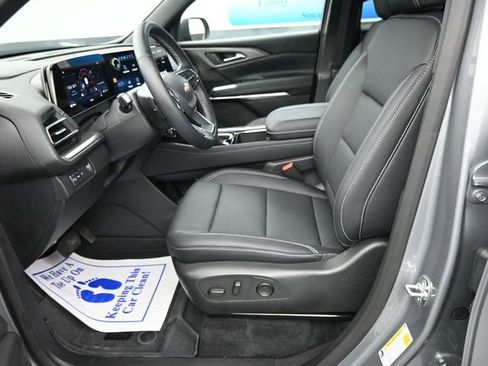 New 2026 Chevrolet Traverse LT w/ Driver Confidence Package image 14