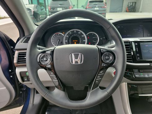 Used 2016 Honda Accord EX-L image 17