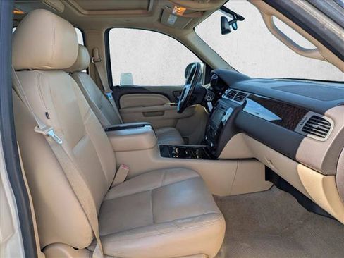 Used 2012 GMC Yukon Denali RWD image 24
