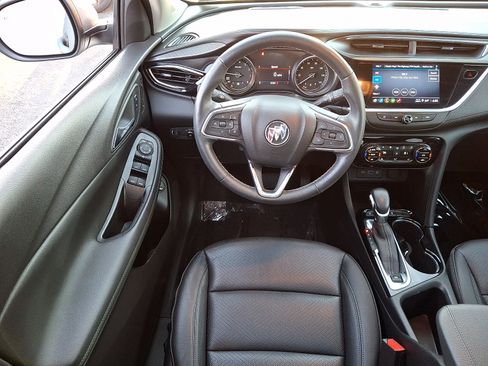 Used 2023 Buick Encore GX Essence w/ Experience Buick Package FWD image 11