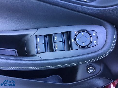 Used 2022 Buick Encore GX Select image 29