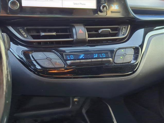 Used 2019 Toyota C-HR XLE FWD image 15