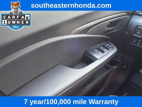 Certified 2025 Honda Ridgeline Sport image 18