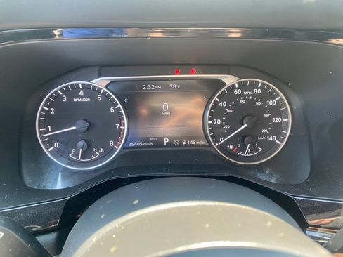 Used 2025 Nissan Pathfinder Rock Creek AWD/4WD image 20
