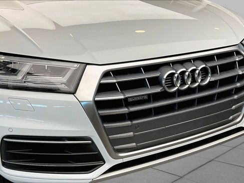 Used 2020 Audi Q5 2.0T Premium Plus AWD/4WD image 32