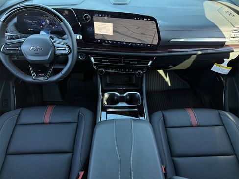 New 2026 Chevrolet Traverse RS image 10