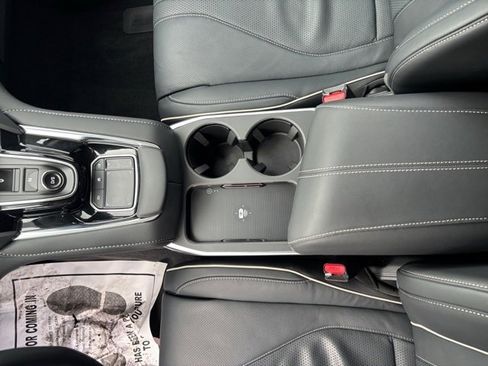 Used 2025 Acura RDX SH-AWD w/ Advance Package image 23