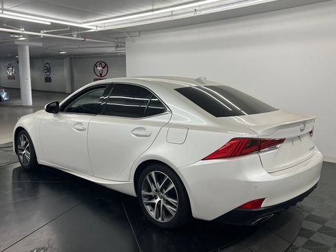 Used 2020 Lexus IS 300 w/ Navigation Package RWD image 4