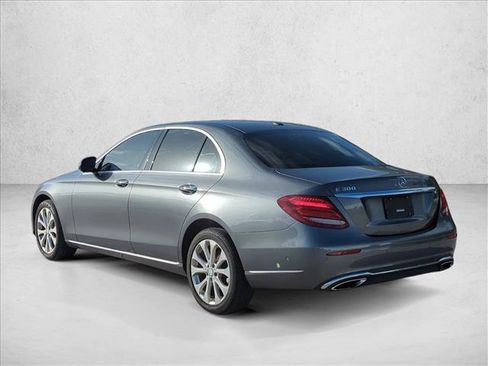 Used 2017 Mercedes-Benz E 300 image 6