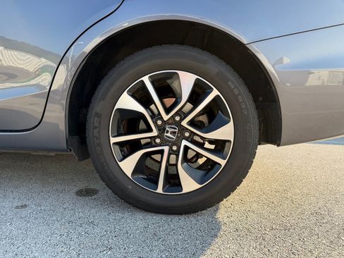 Used 2015 Honda Civic EX image 10