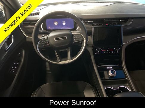 Used 2024 Jeep Grand Cherokee L Altitude image 5