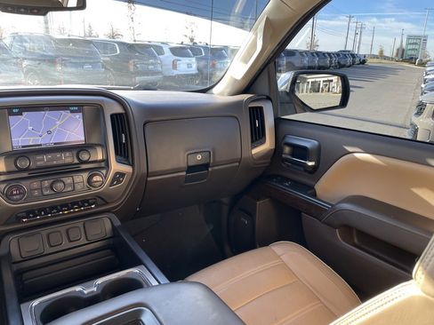 Used 2018 GMC Sierra 1500 Denali image 26