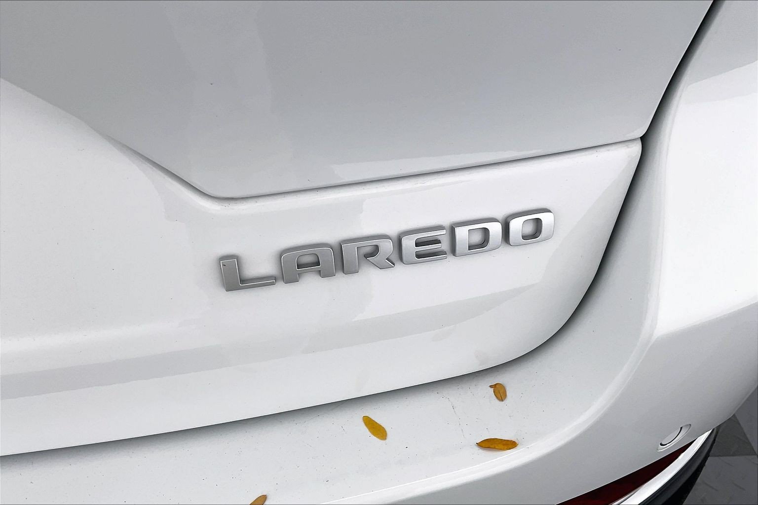 New 2027 Jeep Grand Cherokee Laredo X AWD/4WD image 17