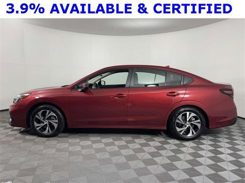 Used 2025 Subaru Legacy Premium image 11