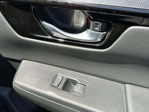 Used 2025 Honda CR-V EX-L image 18