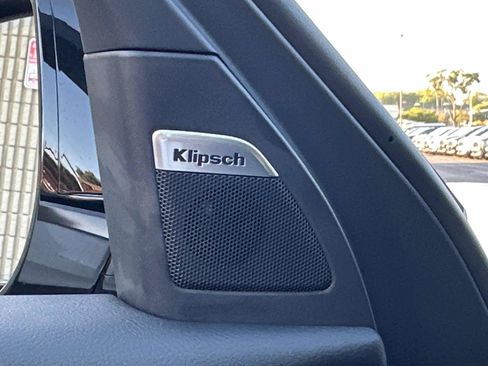 New 2026 Nissan Armada SL w/ Captain's Chari Seat Package image 22