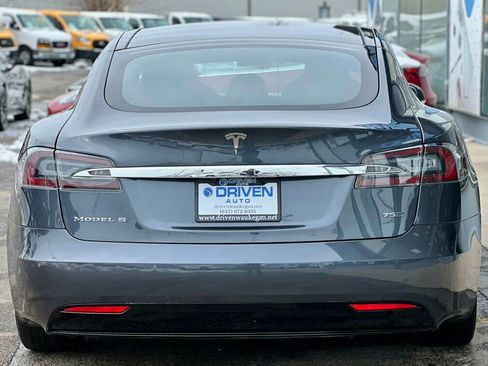 Used 2018 Tesla Model S 75D image 3