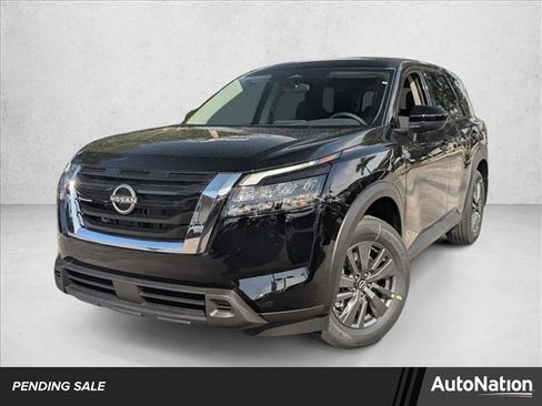 New 2025 Nissan Pathfinder S image 1