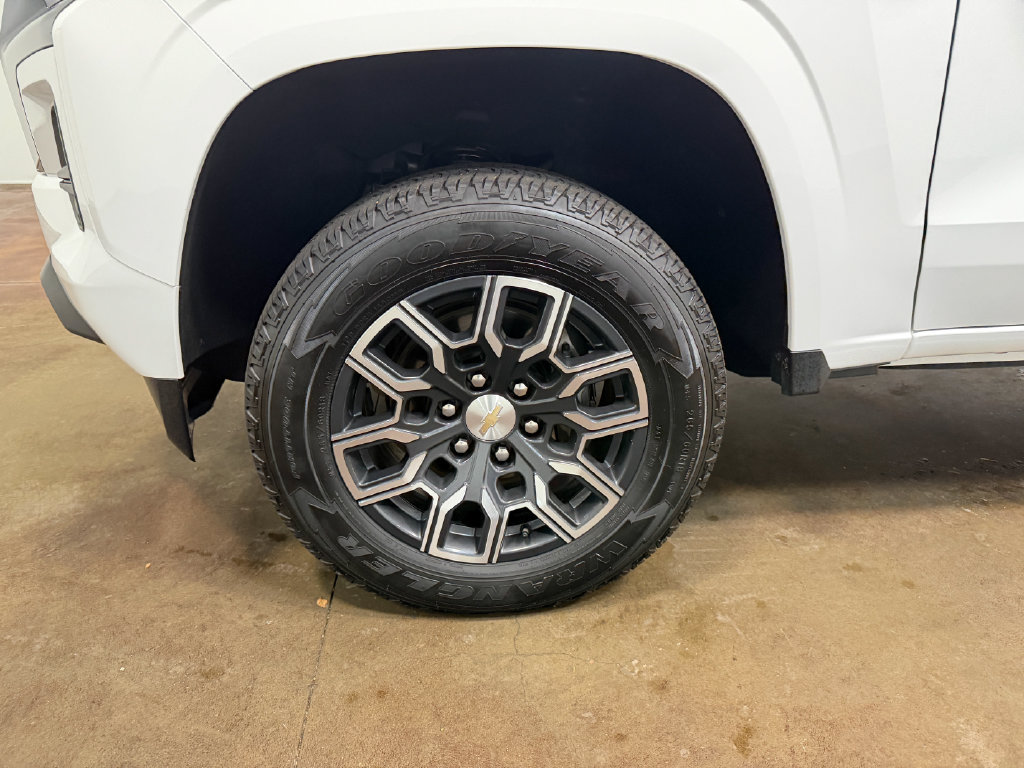 Used 2023 Chevrolet Colorado LT w/ LT Convenience Package III AWD/4WD image 85