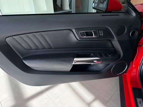 Used 2020 Ford Mustang Premium image 11