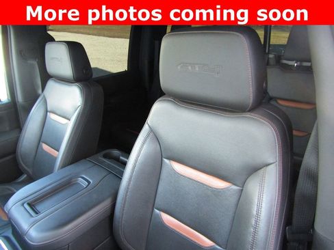 Used 2020 GMC Sierra 2500 AT4 w/ AT4 Premium Package image 12