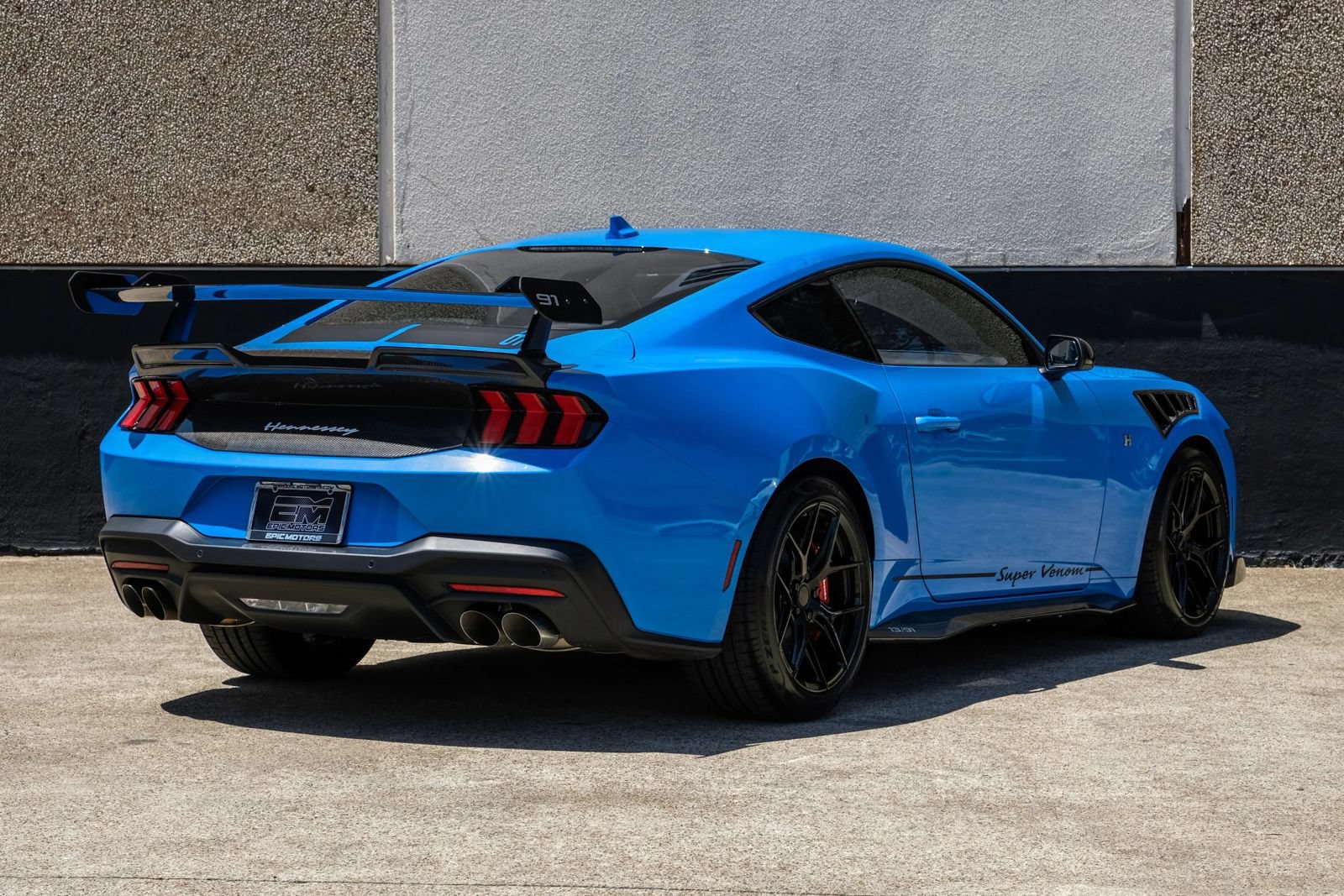 Used 2025 Ford Mustang GT Premium w/ GT Performance Package RWD image 7