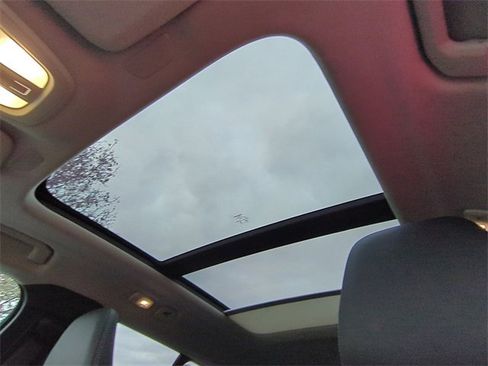 New 2026 Volvo XC40 B5 Plus w/ Protection Package Premier image 10