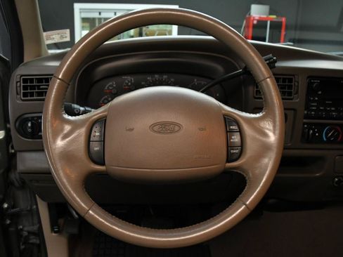Used 2000 Ford Excursion Limited AWD/4WD image 23