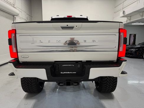 Used 2024 Ford F250 Limited image 14