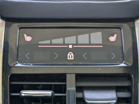 Certified 2022 Volvo XC90 T6 Inscription w/ Climate Package image 15