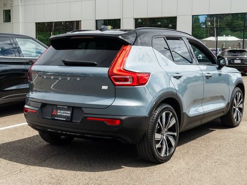 Used 2021 Volvo XC40 P8 Recharge w/ Advanced Package AWD/4WD image 6